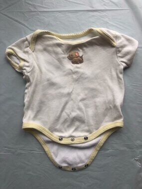 0-3 Months Baby Works White Onesie with Yellow Trim & Puppy on Front; Adorable!